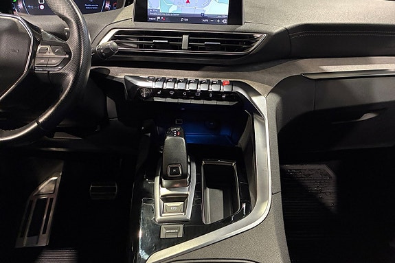 Peugeot 3008 12 of 19