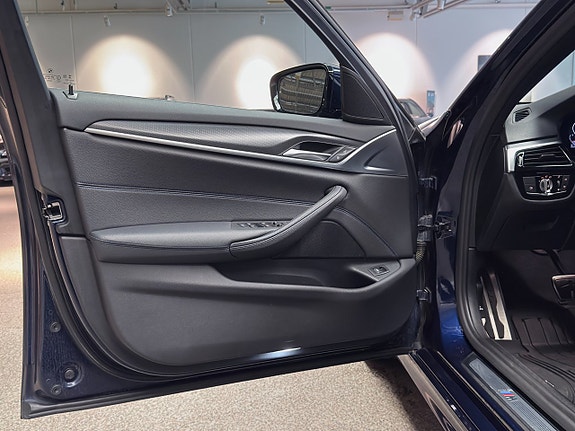 BMW 520d 8 of 20