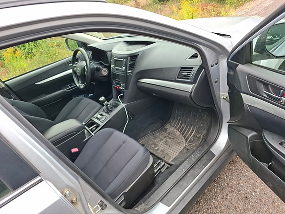 Subaru Outback 13 of 19
