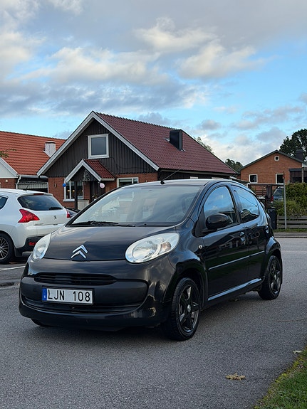 Citroen C1 2 of 5