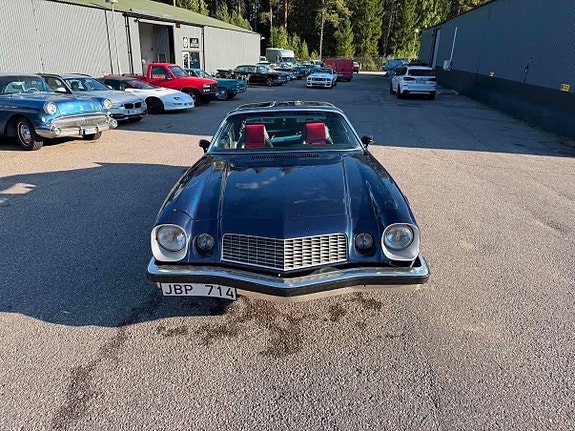 Chevrolet Camaro 9 of 24