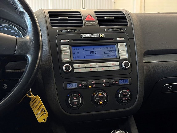 Volkswagen Golf I 17 of 18