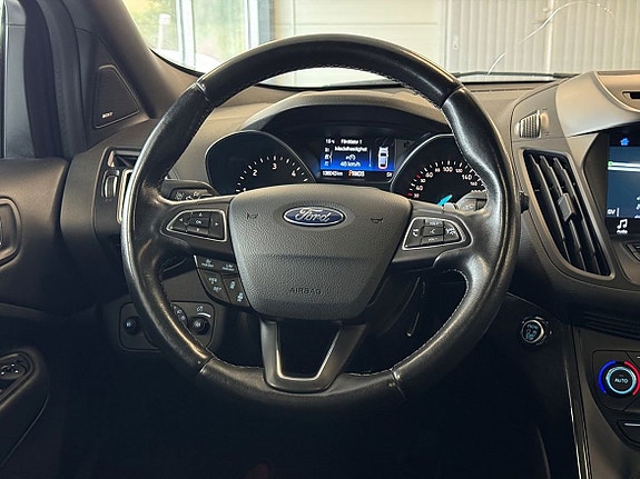 Ford Kuga 11 of 28