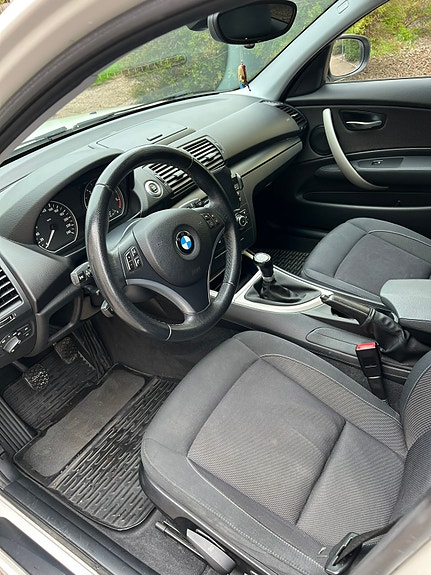 BMW 116d 7 of 7