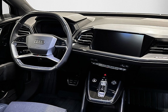 Audi Q4 e-tron 15 of 24