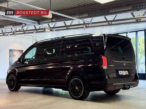 Mercedes-Benz V300 5 of 30