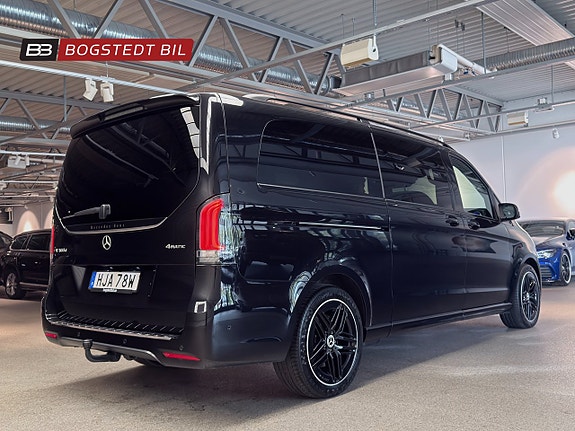 Mercedes-Benz V300 7 of 30