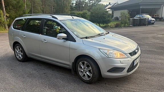 Ford Focus 7 of 11