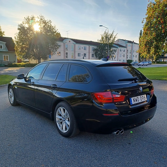 BMW 520d 4 of 7