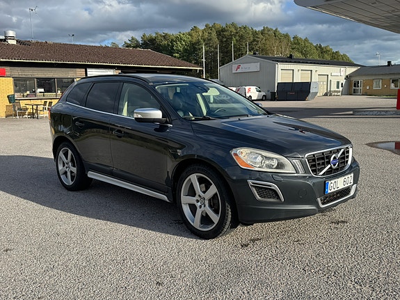 Volvo XC60 3 of 7