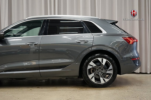 Audi Q8 8 of 28