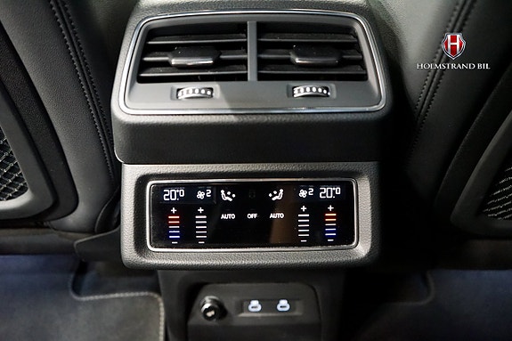 Audi Q8 14 of 28