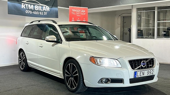 Volvo V70 4 of 19