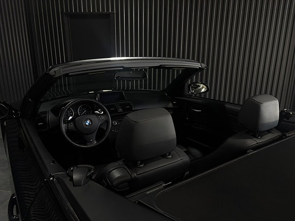 BMW 135i 9 of 19