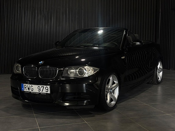 BMW 135i 2 of 19