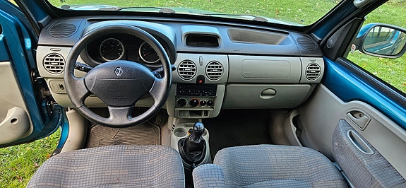 Renault Kangoo Express 7 of 11