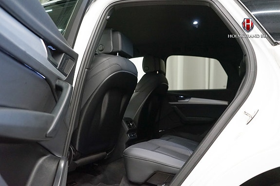 Audi Q5 11 of 22