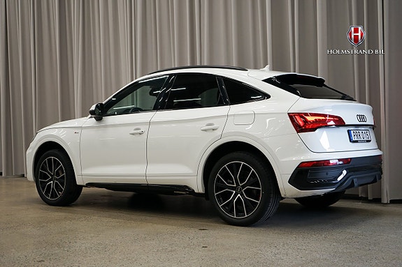 Audi Q5 5 of 22