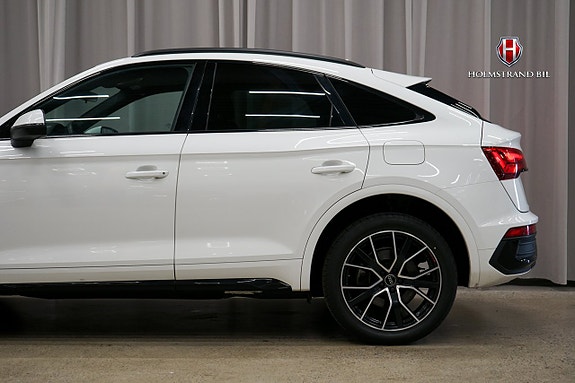 Audi Q5 8 of 22
