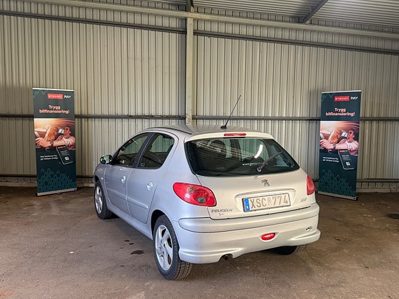 Peugeot 206 6 of 12