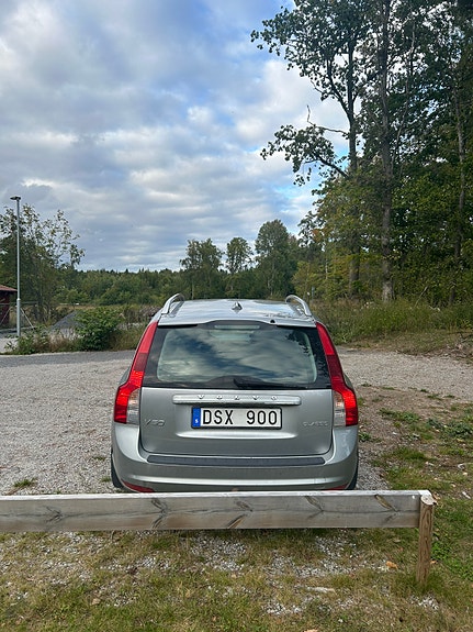 Volvo V50 4 of 14
