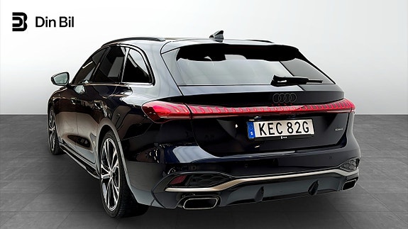 Audi A5 3 of 16