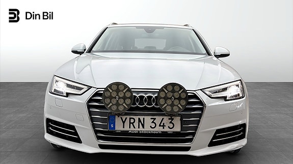 Audi A4 4 of 16