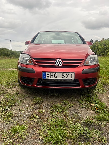 Volkswagen Golf Plus 3 of 9