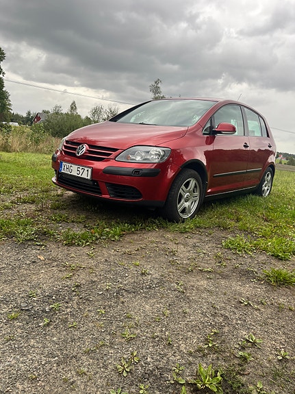 Volkswagen Golf Plus 5 of 9