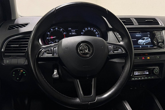 Skoda Fabia 10 of 29
