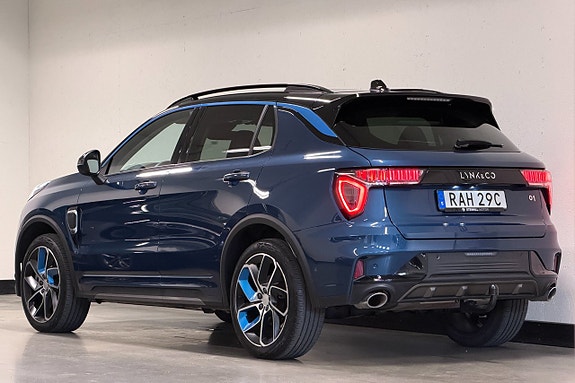 Lynk & Co 01 22 of 30