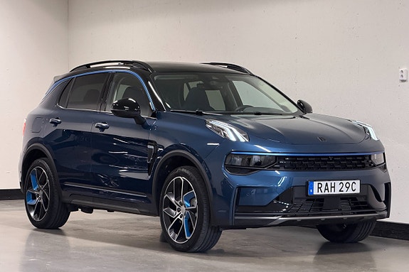 Lynk & Co 01 3 of 30
