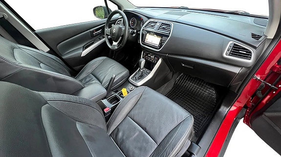 Suzuki SX4 S-Cross 15 of 20