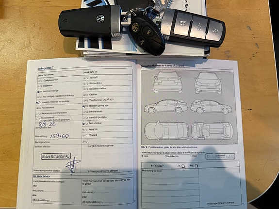 Volkswagen Passat Alltrack 24 of 28
