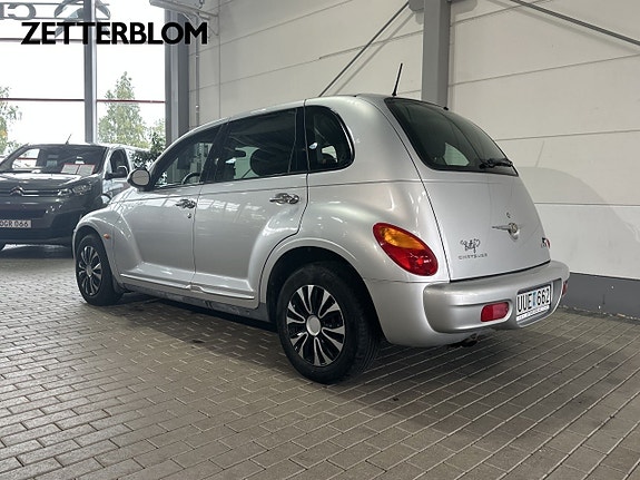 Chrysler PT Cruiser 3 of 14