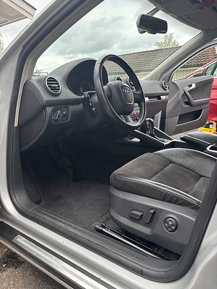 Audi A3 3 of 10