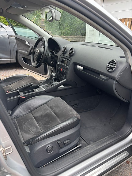 Audi A3 4 of 10