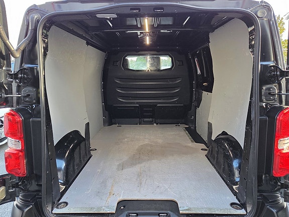 Peugeot Expert 8 of 15