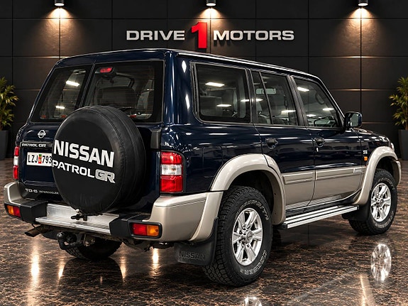 Nissan Patrol 9 of 14