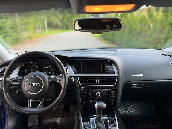 Audi A5 6 of 8