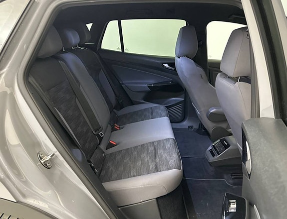 Volkswagen ID.4 6 of 15