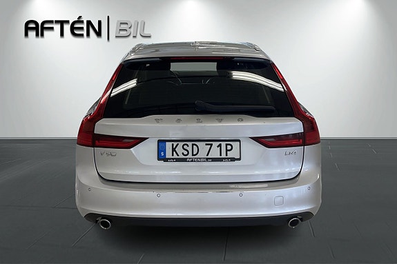 Volvo V90 9 of 23