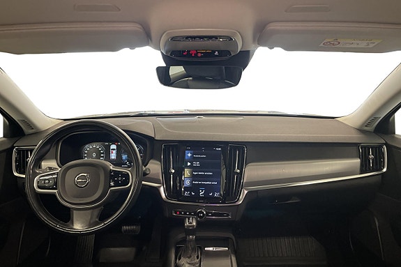 Volvo V90 11 of 23