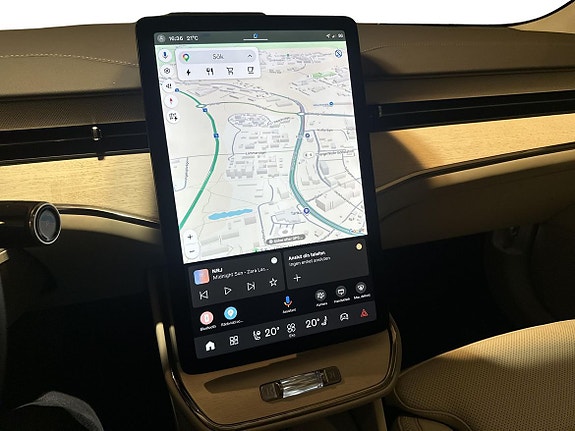 Volvo ES90 11 of 17