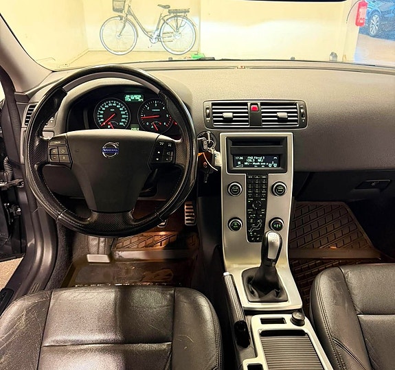 Volvo V50 12 of 18