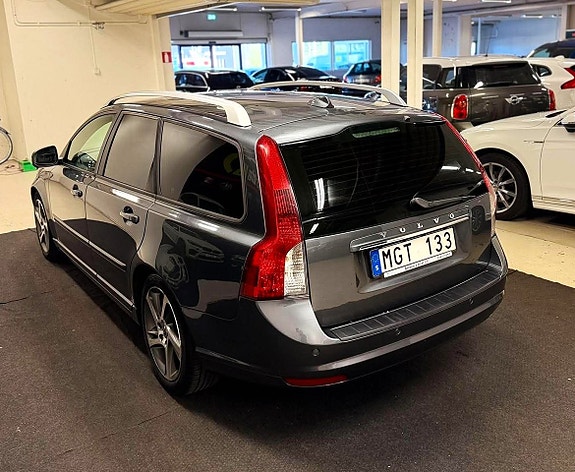 Volvo V50 5 of 18