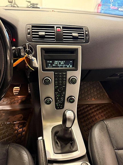 Volvo V50 14 of 18