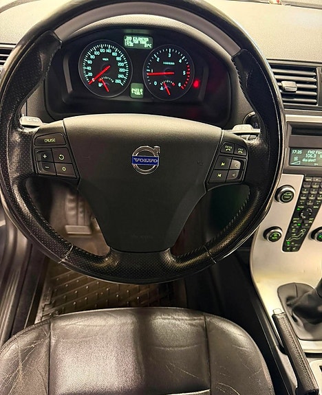Volvo V50 11 of 18