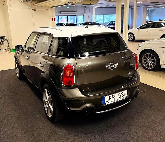 MINI Countryman Cooper S 5 of 16