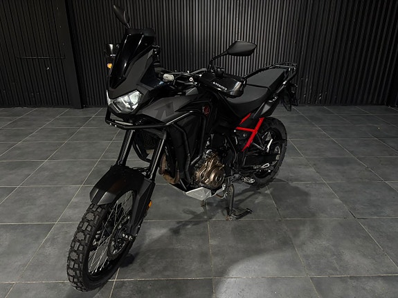 Honda CRF1100D 102hk, 2022 - Akrapovic - DCT 3 of 13